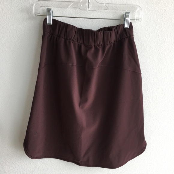 On the Fly Skirt, Lululemon - Picture 2 of 3